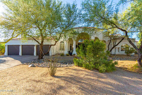 Rancho Caliente, CAVE CREEK, AZ 85331