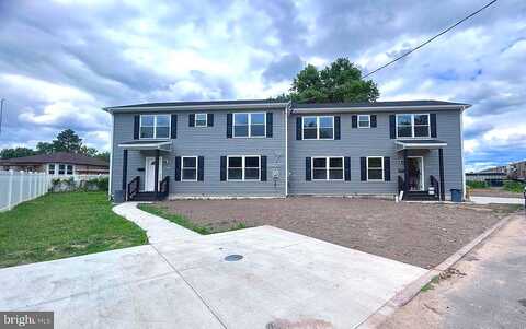Toga, BRISTOL, PA 19007