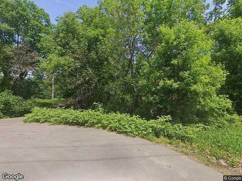 Sunnyside Ln, Saint Paul, MN 55118