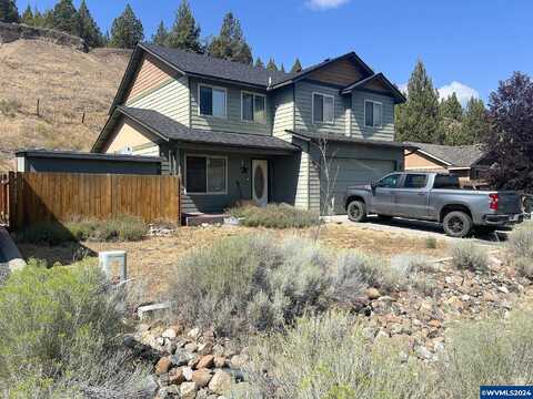 Elk View Dr, Canyon City, OR 97820