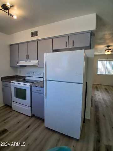 370 W MOHAVE Street, Phoenix, AZ 85003