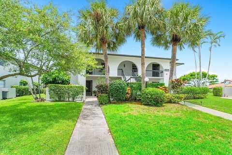 Royal Palm Court, Delray Beach, FL 33484