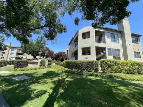 39224 Guardino Dr, Fremont, CA 94538