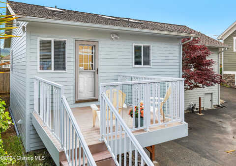 3Rd Avenue, Seaside, OR 97138