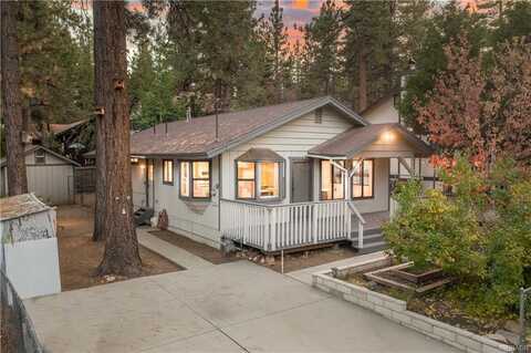 2028 Manzanita Lane, Big Bear City, CA 92314