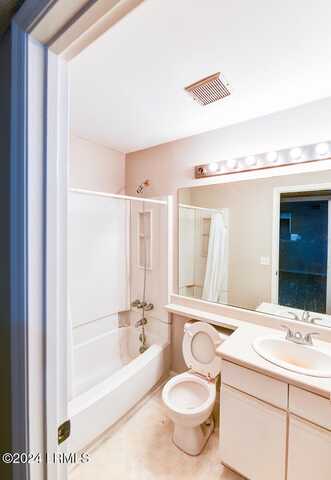 77 Forest Cove Road, Hilton Head Island, SC 29928