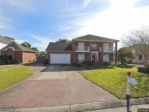 Bedford, BELLE CHASSE, LA 70037