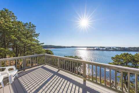 20 First Avenue, Wellfleet, MA 02667