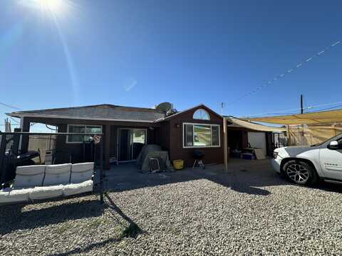 1068 E Hobsonway, Blythe, CA 92225