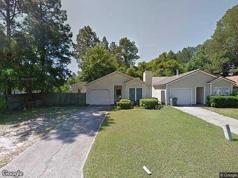 Kelly, VALPARAISO, FL 32580