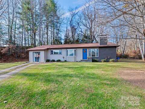 31 West End Circle, Waynesville, NC 28785