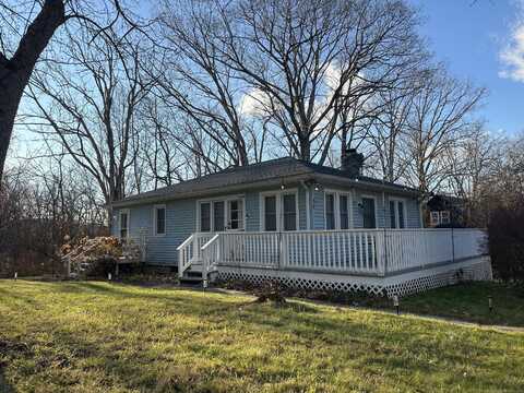 40 Robert Street, Sharon, CT 06069