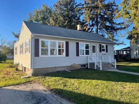 846 N ADAMS ST, LANCASTER, WI 53813