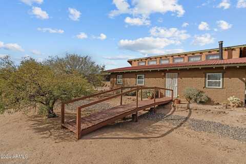 23920 W CANNON Drive, Congress, AZ 85332