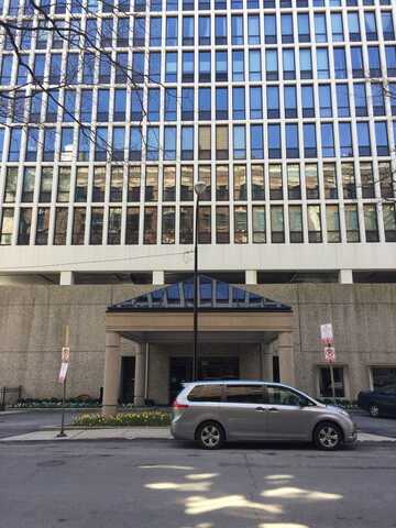 1 E. SCOTT Street, Chicago, IL 60610