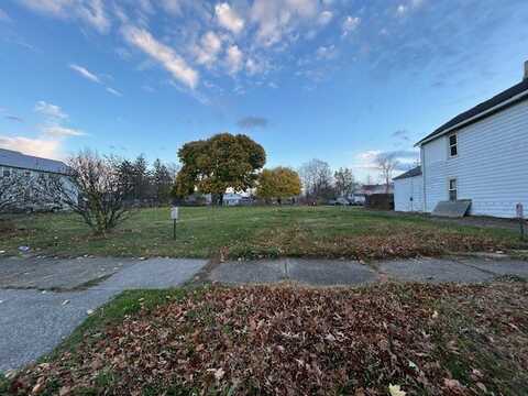 213 E 3RD Street, Erie, PA 16507