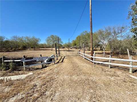 4204 County Road 308, Orange Grove, TX 78372