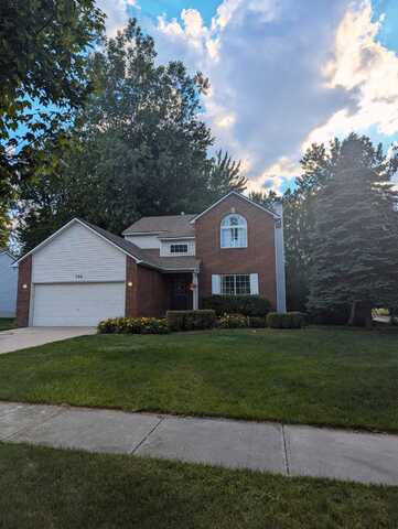 326 Eagle Landings Court, Waterford, MI 48327