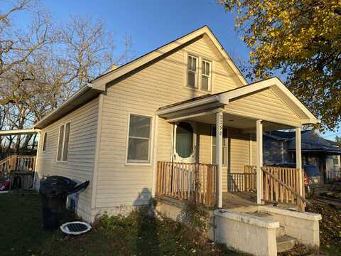 2298 S Term Street, Burton, MI 48519