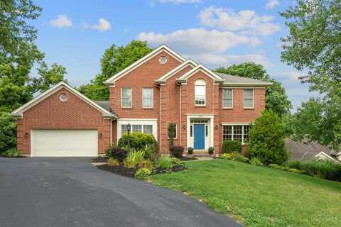 9863 Pondside Court, Evendale, OH 45241