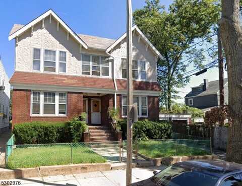 10 Mckay Ave, East Orange, NJ 07018