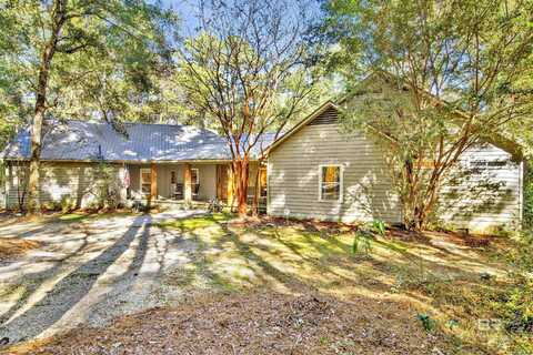 15 Woods Avenue, Fairhope, AL 36532