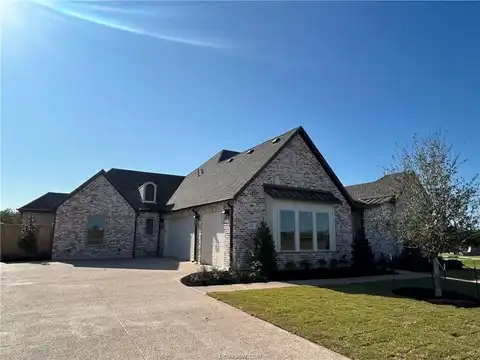 4921 Latour Loop, Bryan, TX 77802