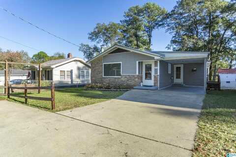 2013 30TH AVENUE, HUEYTOWN, AL 35023