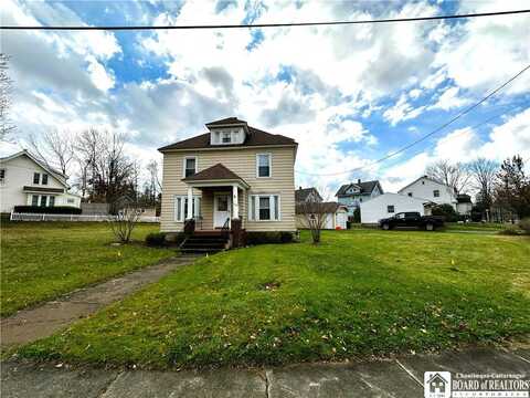 138 W Virginia Boulevard, Jamestown, NY 14701