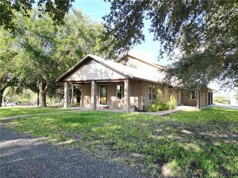 100 County Road 305, George West, TX 78022