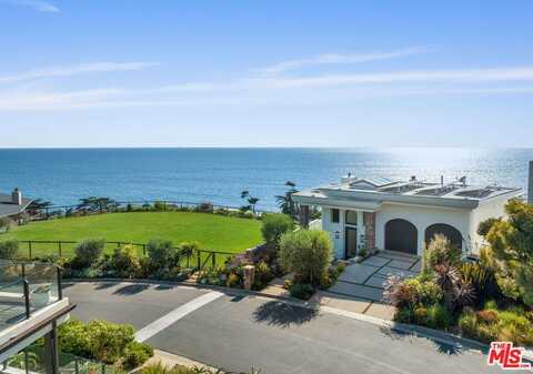 31554 Victoria Point Rd, Malibu, CA 90265