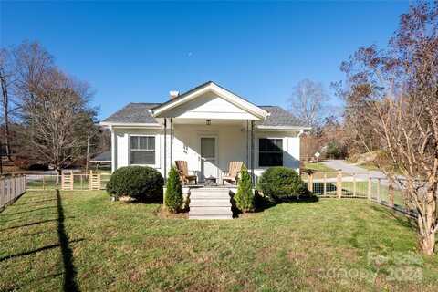 25 Glazener Road, Brevard, NC 28712