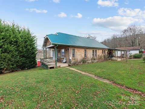 12 Messer Valley Lane, Canton, NC 28716