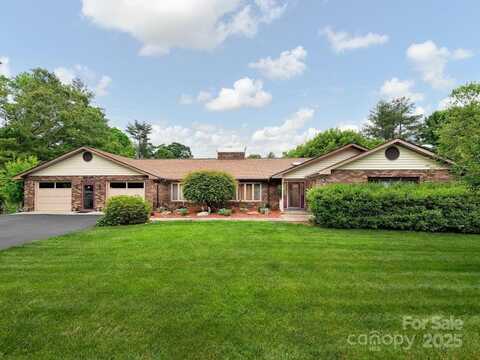218 Brown Road, Hendersonville, NC 28791