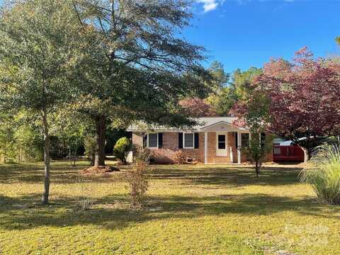 305 Spring Street, Bethune, SC 29009