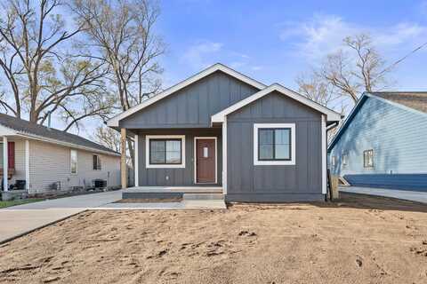 2505 Shaw Street, Des Moines, IA 50317
