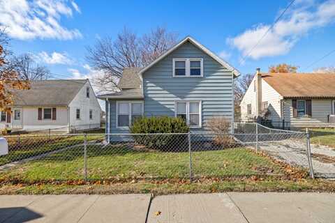 2316 E 39th Street, Des Moines, IA 50317