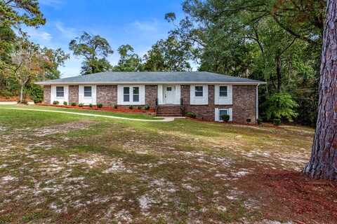 203 Marina Dr, Eufaula, AL 36027