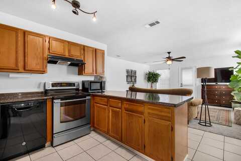 92 Cord Place, Destin, FL 32541