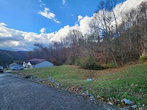 Lot 7 East Keyser Hts, Pikeville, KY 41501