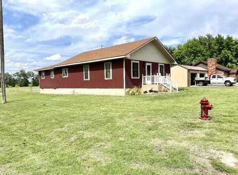 2115 Cecil St, Waynoka, OK 73860