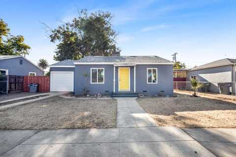 4530 Mckenzie Avenue E, Fresno, CA 93702