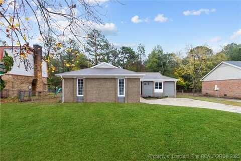 2921 Peacock Street, Hope Mills, NC 28348