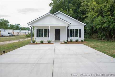 305 N Wilmington Avenue, Dunn, NC 28334