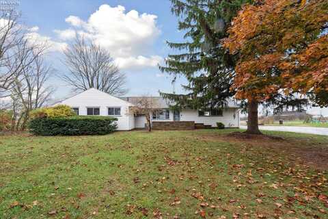 6206 W Harbor Road, Port Clinton, OH 43452