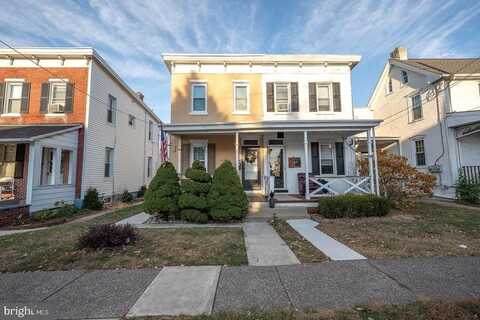 43 E 3RD STREET, LANSDALE, PA 19446