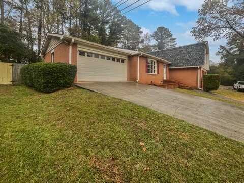 1122 Martin Nash Road SW, Lilburn, GA 30047