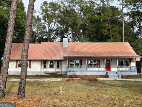 1435 E Lake, Screven, GA 31560