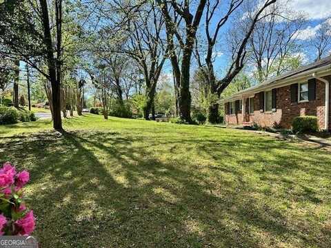 2962 McAfee, Decatur, GA 30032