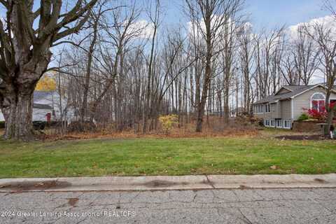 3860 Knotwood Drive, Holt, MI 48842